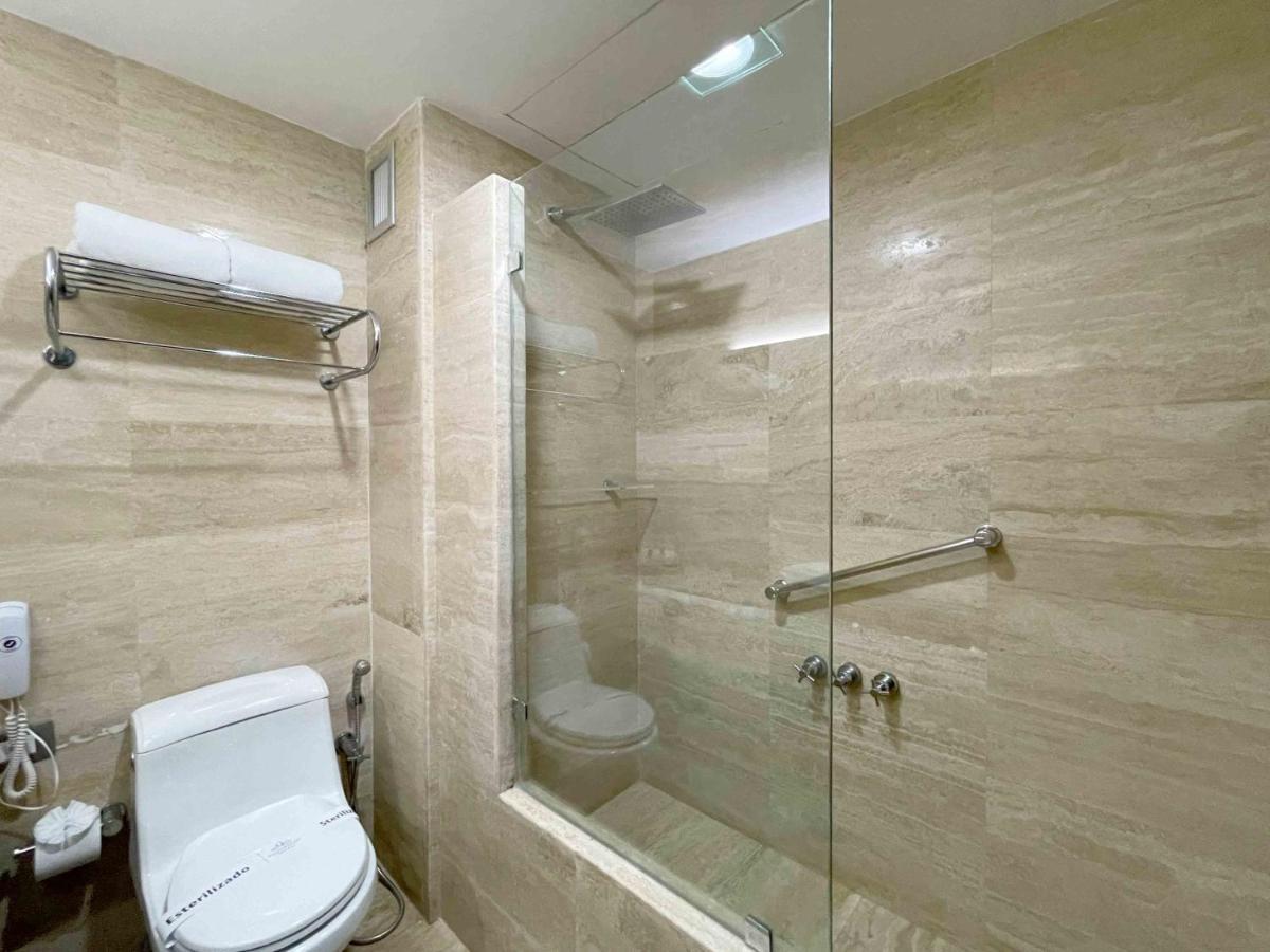 Hotel Trinitarias Suites Barquisimeto Exterior foto